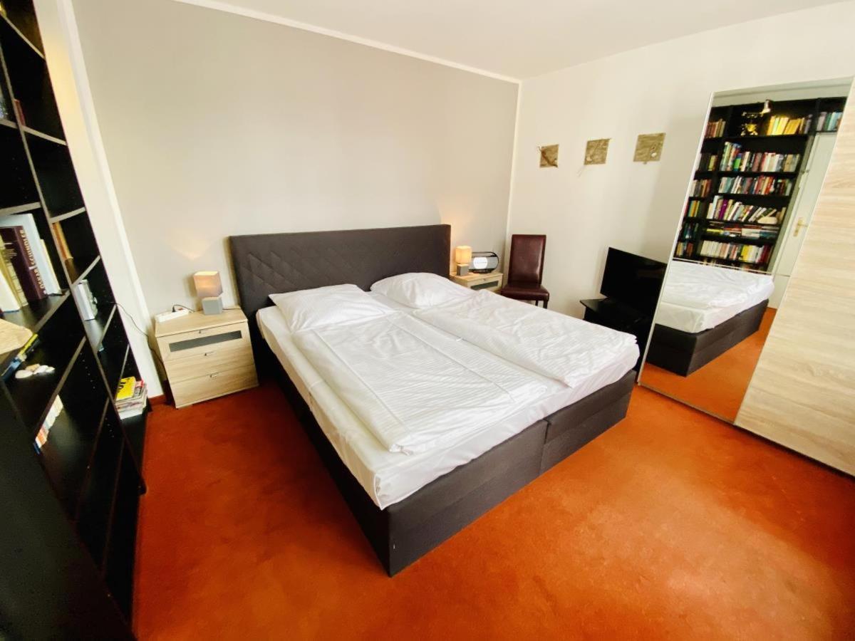 Ferienhaus Maria รอสต็อค ภายนอก รูปภาพ