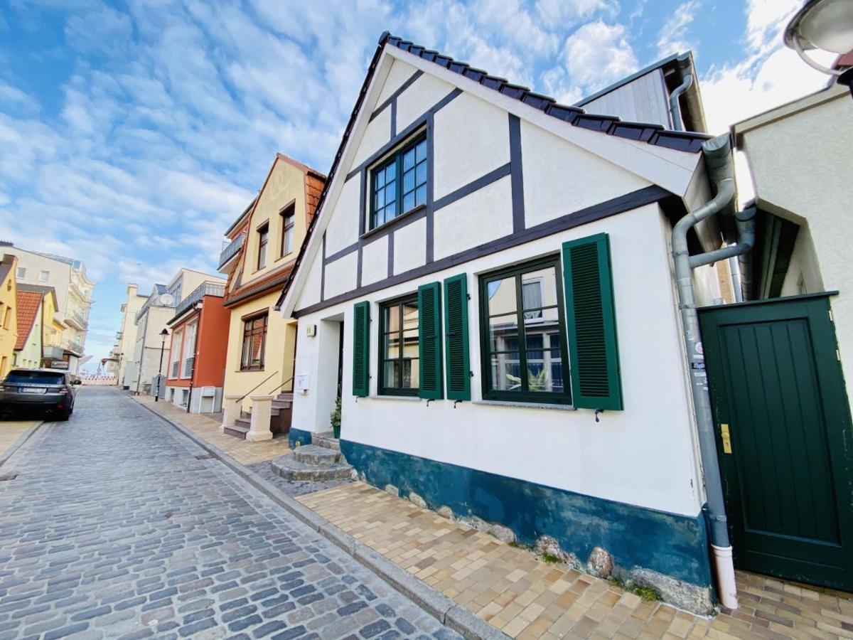 Ferienhaus Maria รอสต็อค ภายนอก รูปภาพ